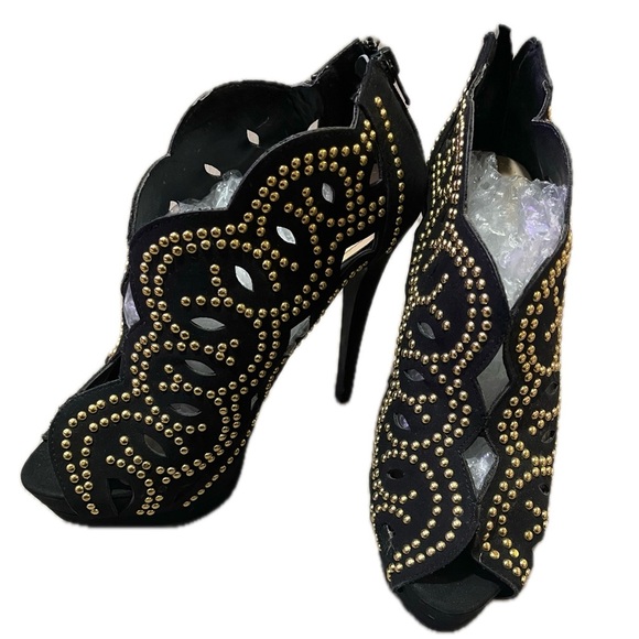 JustFab Elegant Suede Black and Gold Ankle Boot Women's Heels, Size 8 - Picture 7 of 12